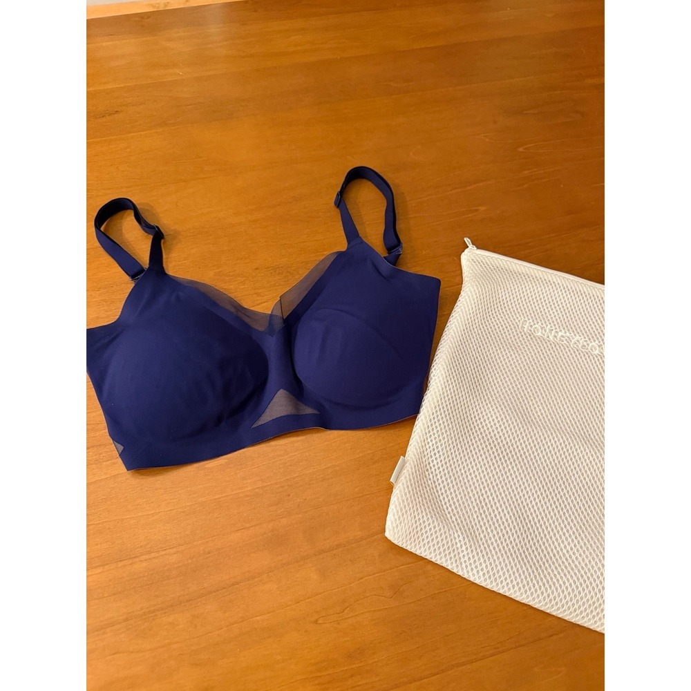 Medium Honeylove liftwear crossover bra in Navy